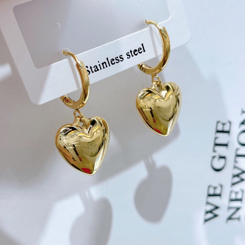 Simple Style Heart Shape Titanium Steel Three-dimensional Dangling Earrings 1 Pair