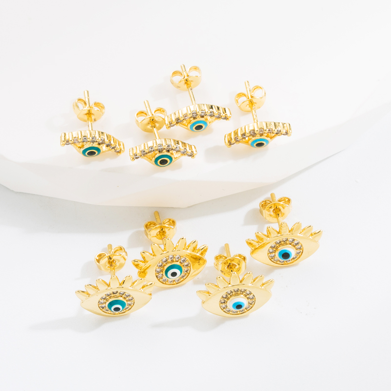 Fashion Devilu0027S Eye Copper Gold Plated Zircon Ear Studs 1 Pair