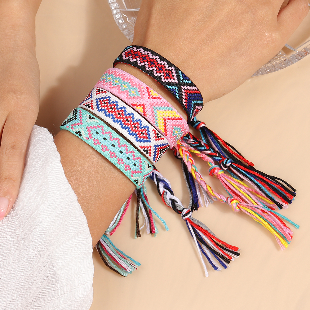 Cute Retro Sweet Geometric rope Knitting Womenu0027S Bracelets 1 Piece