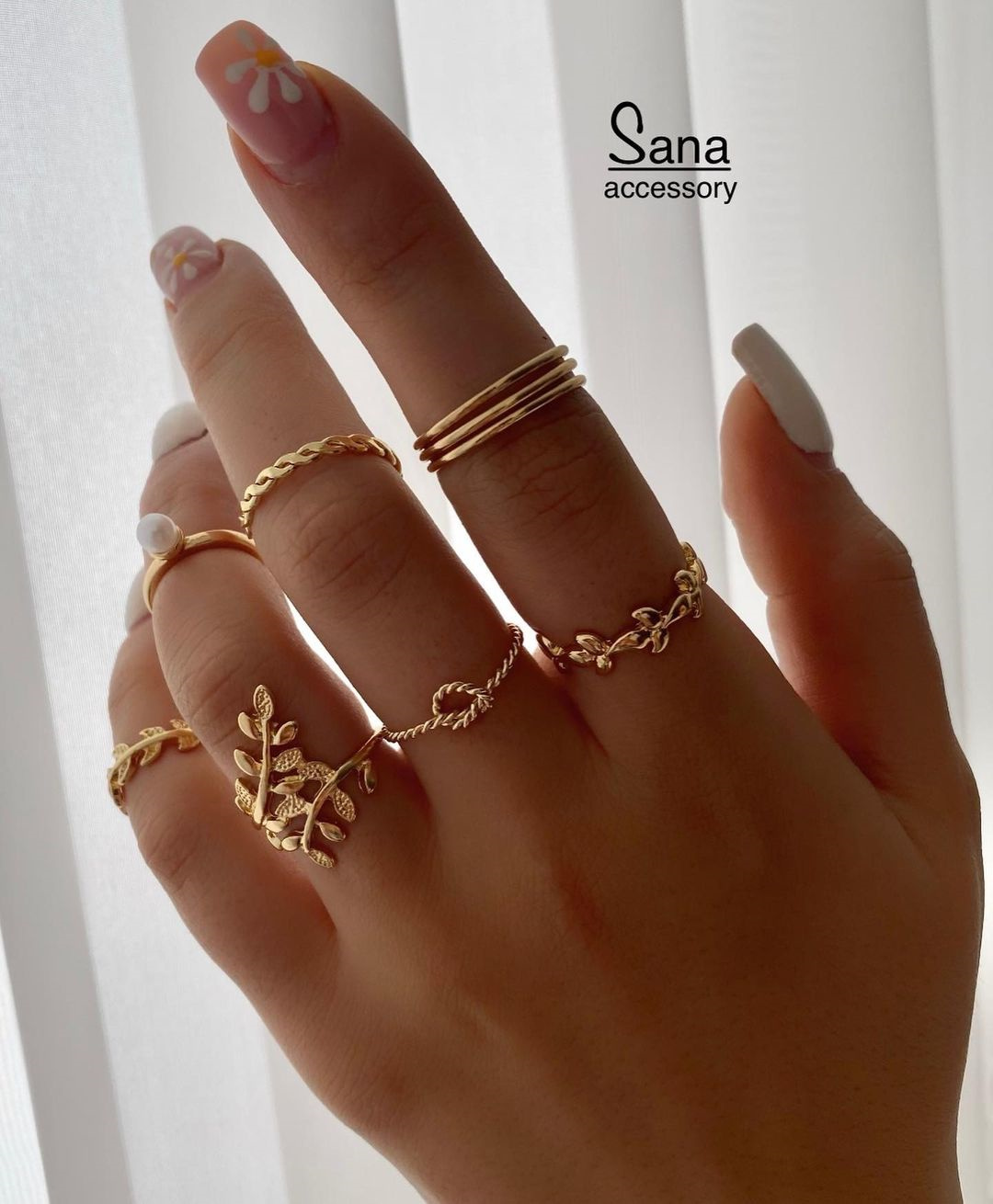 Fashion Flower Snake Alloy Rhinestones Womenu0027S Rings 1 Set