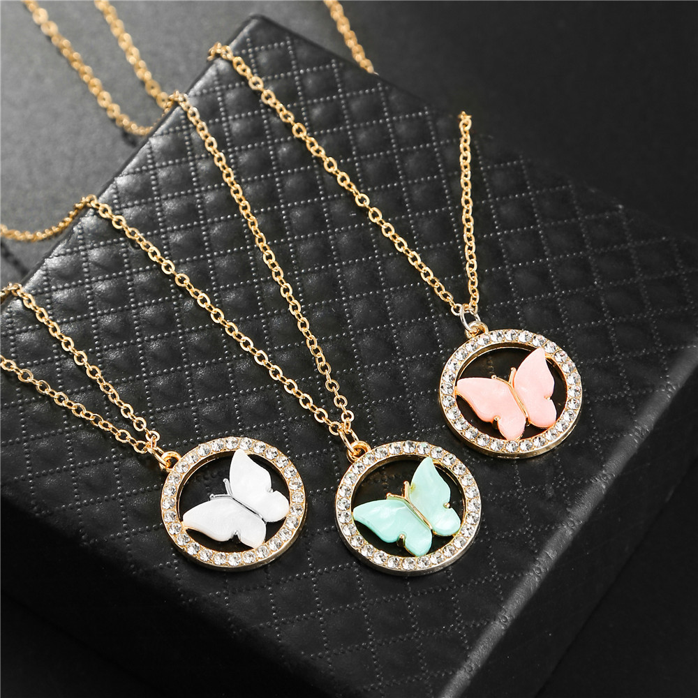 Fashion Round Butterfly Alloy Inlay Rhinestones Womenu0027S Necklace 1 Piece