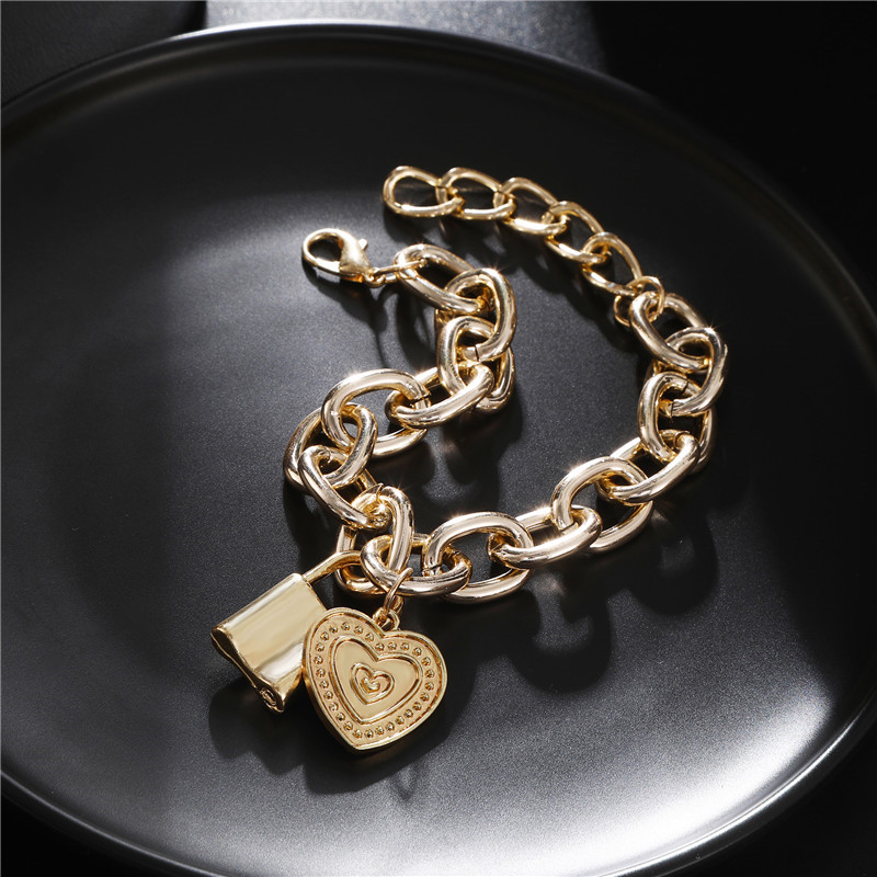 Fashion Heart Shape Lock Alloy Womenu0027S Bracelets 1 Piece