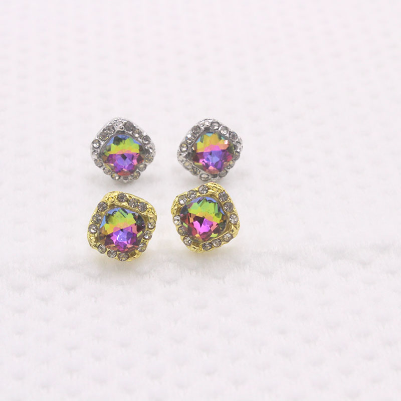 INS Style Square Alloy Inlay Crystal Womenu0027S Ear Studs 1 Pair