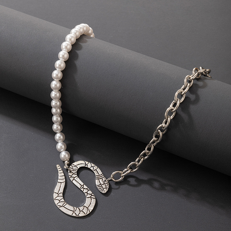 Simple Style Snake Alloy Patchwork Artificial Pearls Unisex Choker 1 Piece