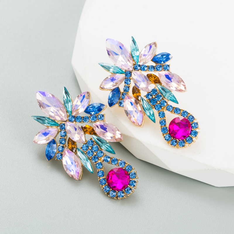 Baroque Style Flower Alloy Plating Rhinestones Womenu0027S Drop Earrings 1 Pair