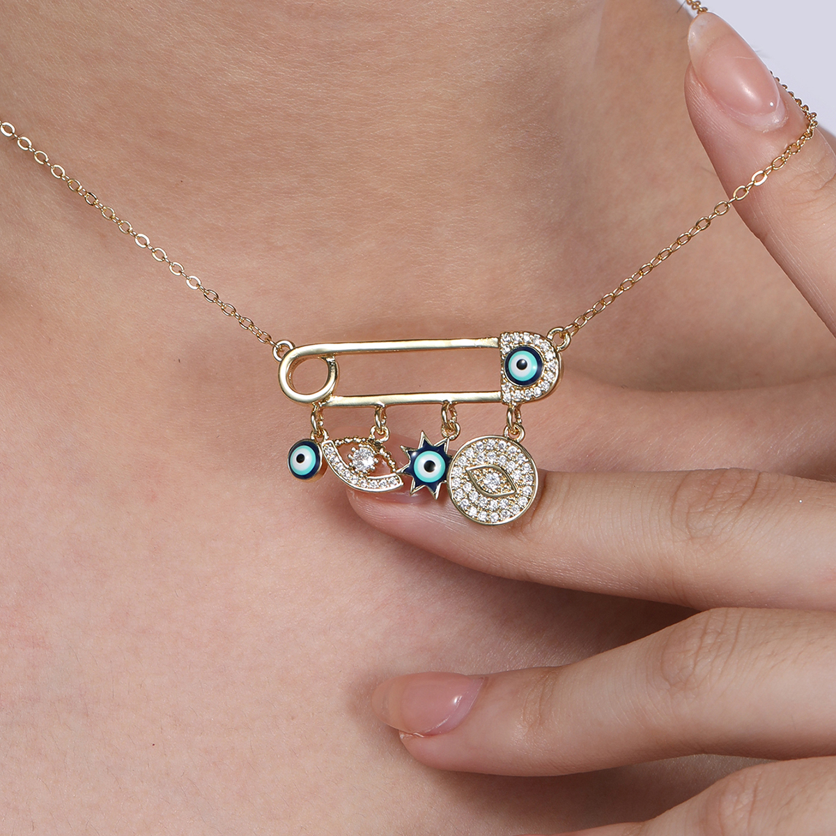 Fashion Paper Clip Hand Of Fatima Eye Copper Gold Plated Zircon Pendant Necklace 1 Piece