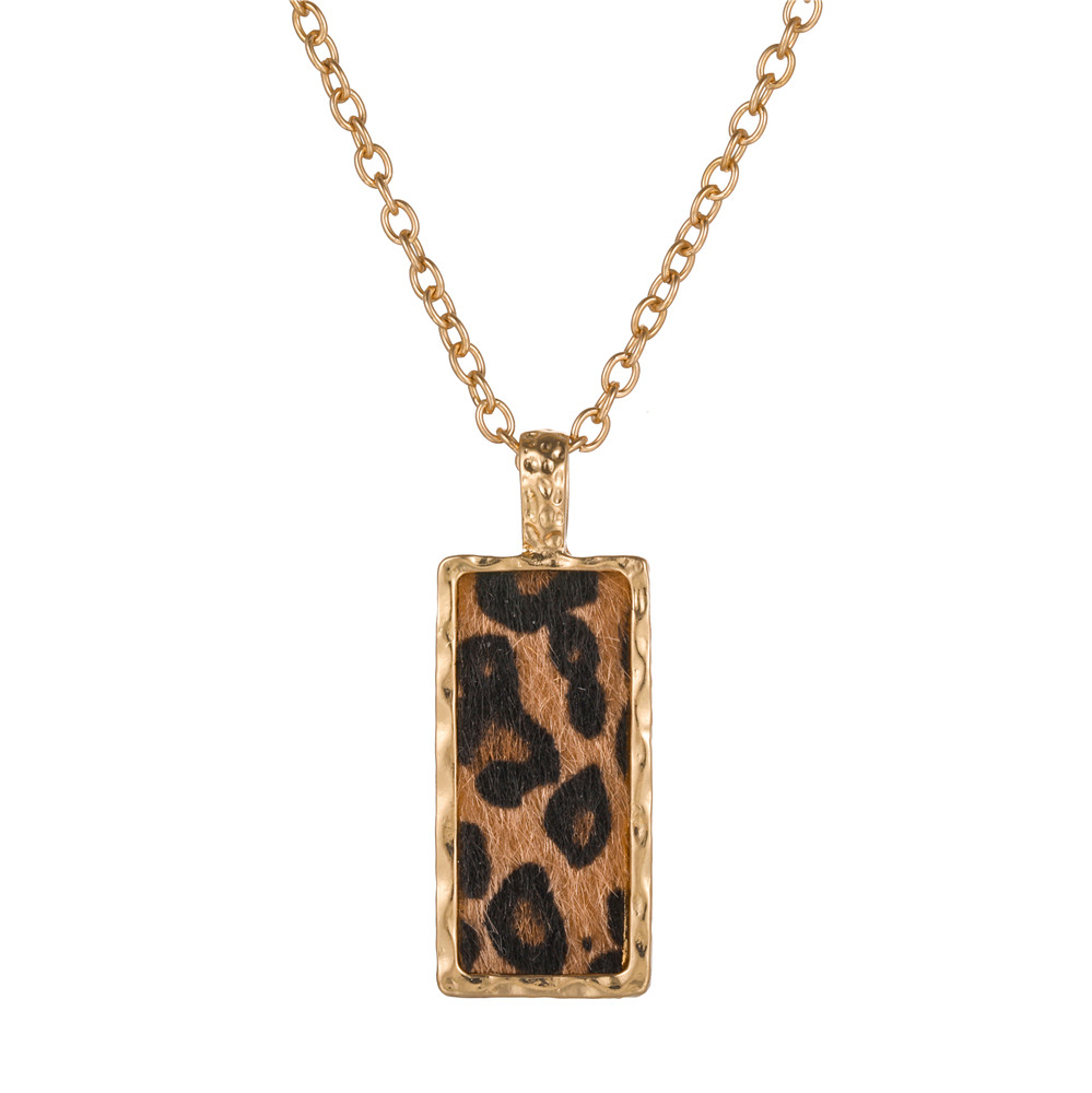 Fashion Leopard Alloy Womenu0027S Pendant Necklace 1 Piece