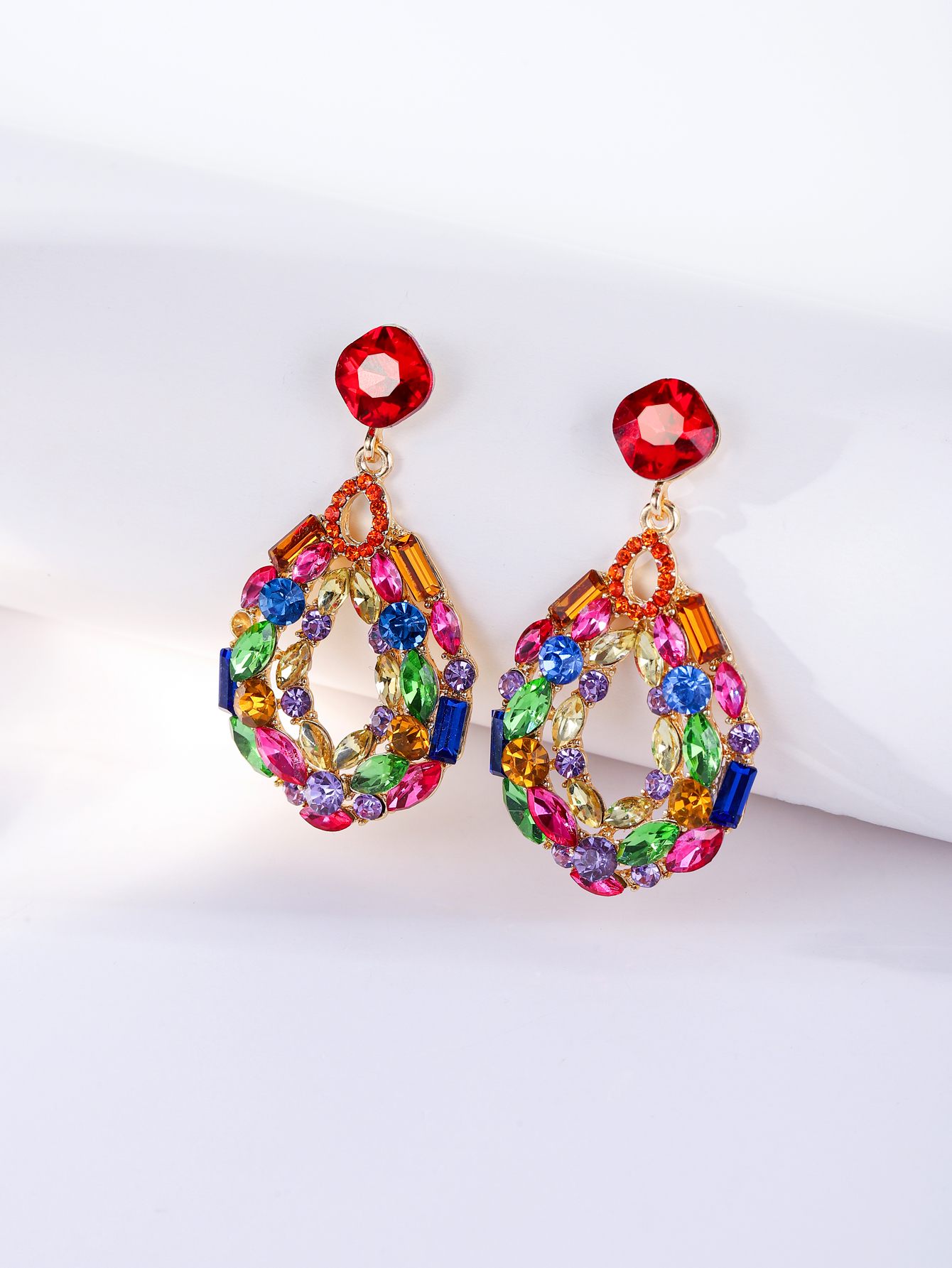 Vintage Style Geometric Alloy Beaded Inlay Gem Womenu0027S Drop Earrings 1 Pair