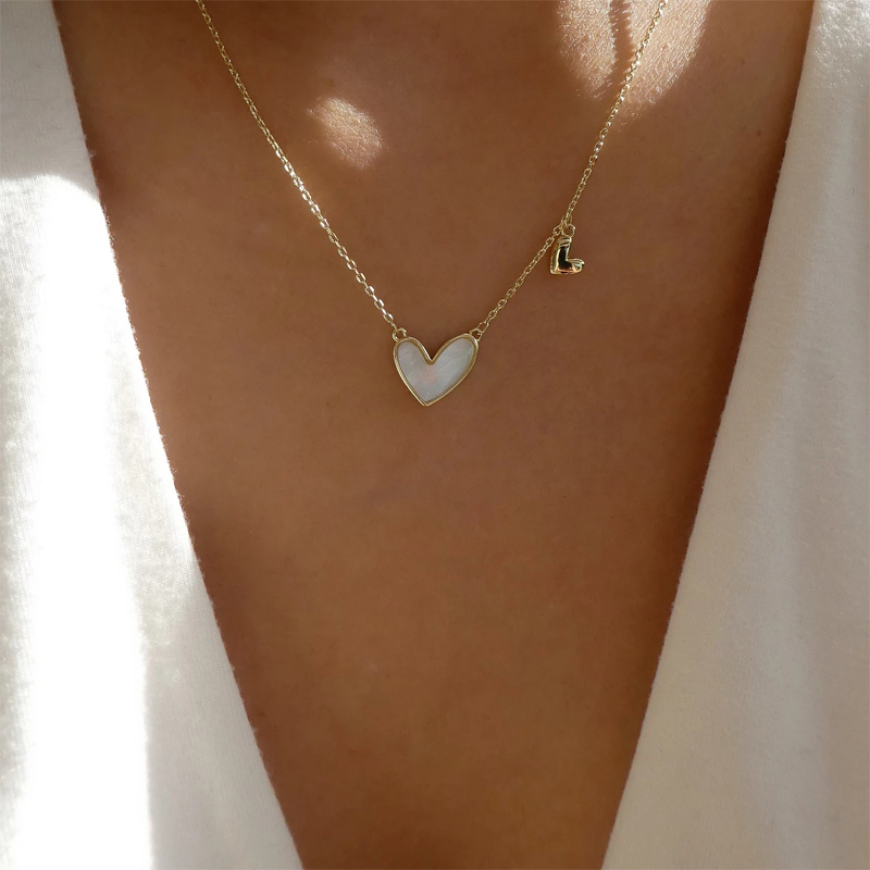 Fashion Heart Shape Butterfly Lock Imitation Pearl Alloy Inlay Rhinestones Womenu0027S Necklace