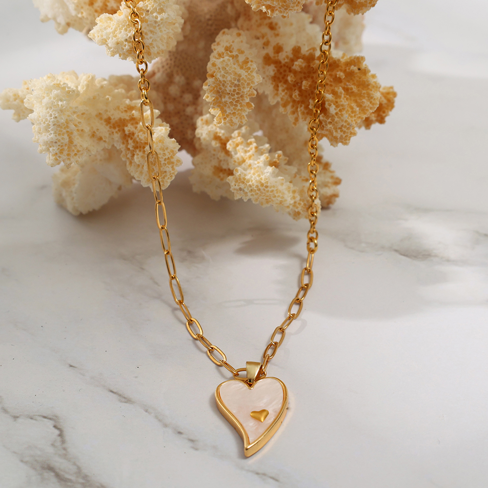 Fashion Heart Shape Stainless Steel Pendant Necklace 1 Piece