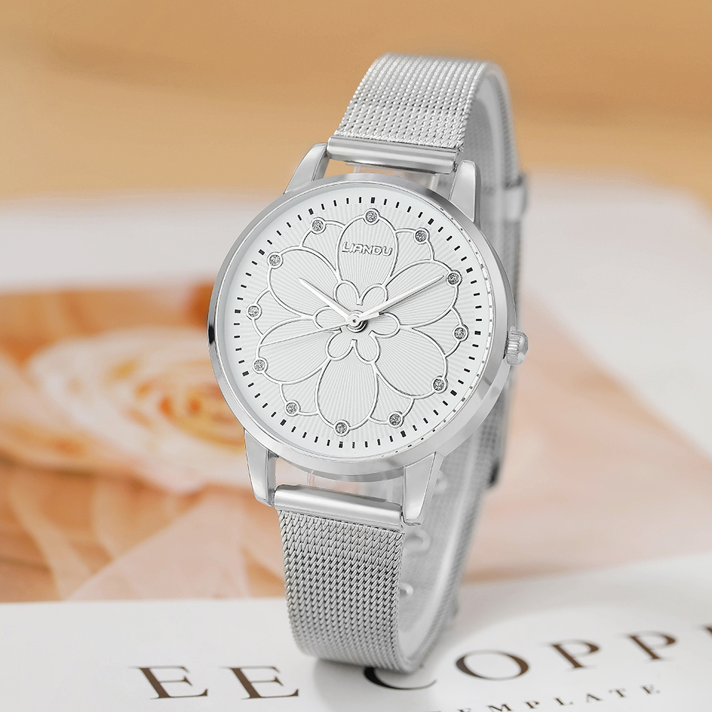 Fashion Flower Buckle Quartz Womenu0027s Watches