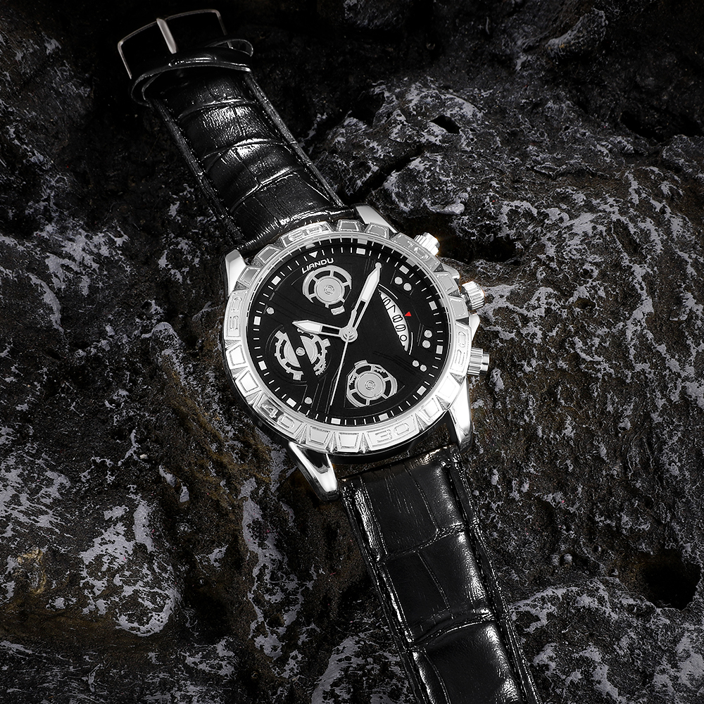 Fashion Round Buckle Quartz Menu0027s Watches