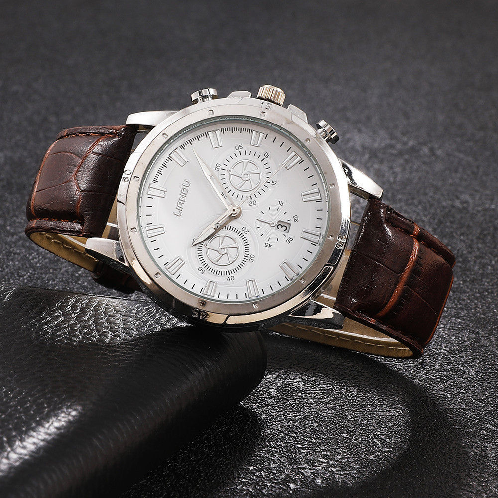 Fashion Round Buckle Quartz Menu0027s Watches