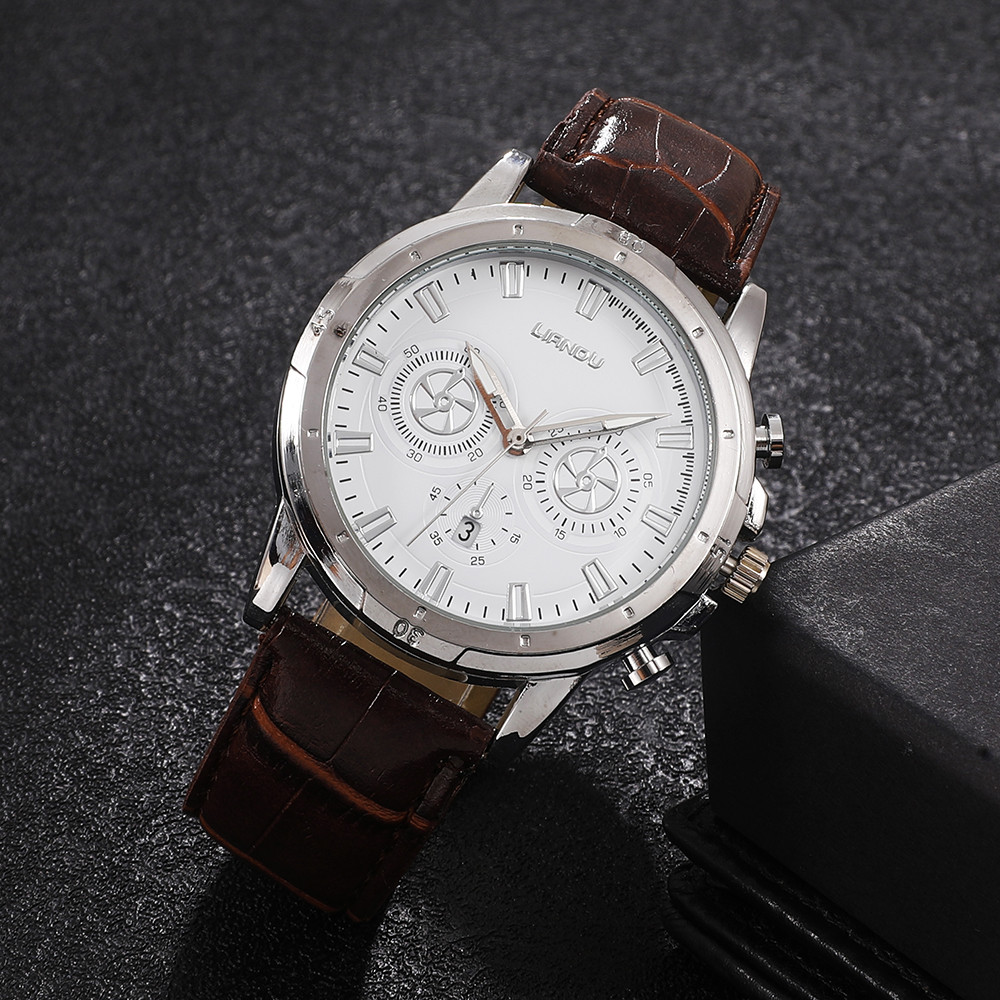 Fashion Round Buckle Quartz Menu0027s Watches