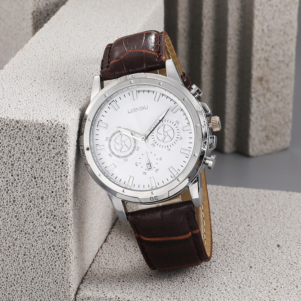 Fashion Round Buckle Quartz Menu0027s Watches