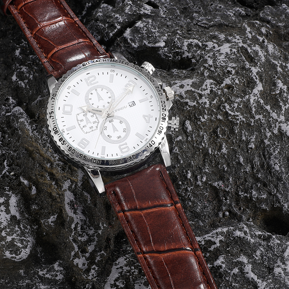 Fashion Round Buckle Quartz Menu0027s Watches