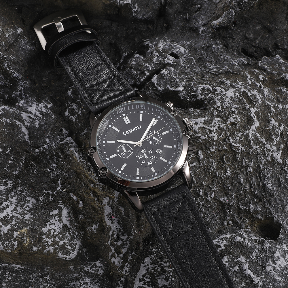 Fashion Round Buckle Quartz Menu0027s Watches