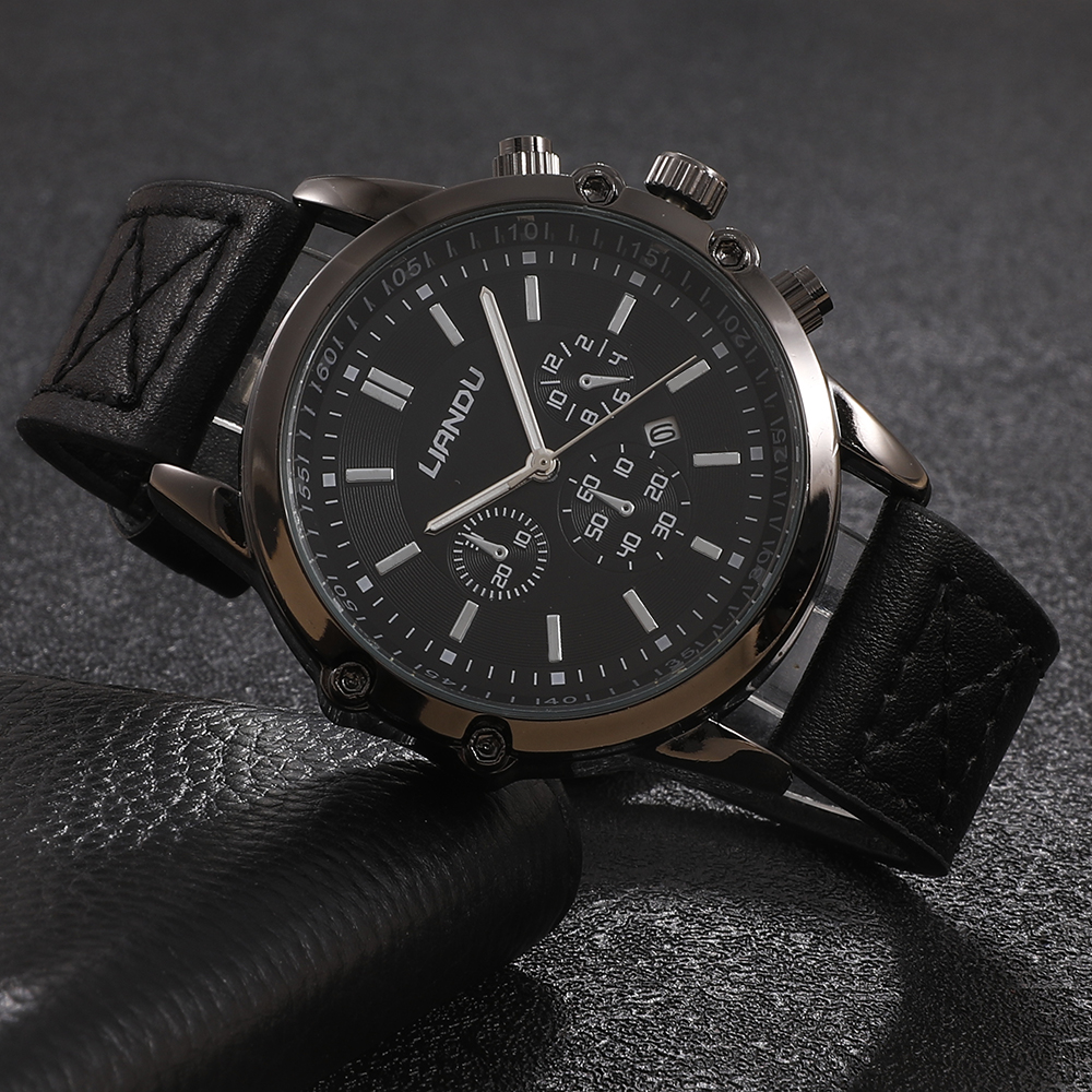 Fashion Round Buckle Quartz Menu0027s Watches