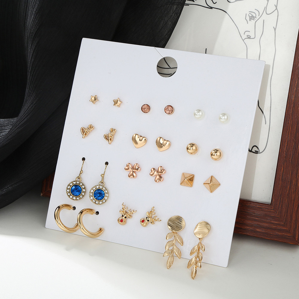 Fashion Heart Shape Alloy Womenu0027S Ear Studs 12 pairs