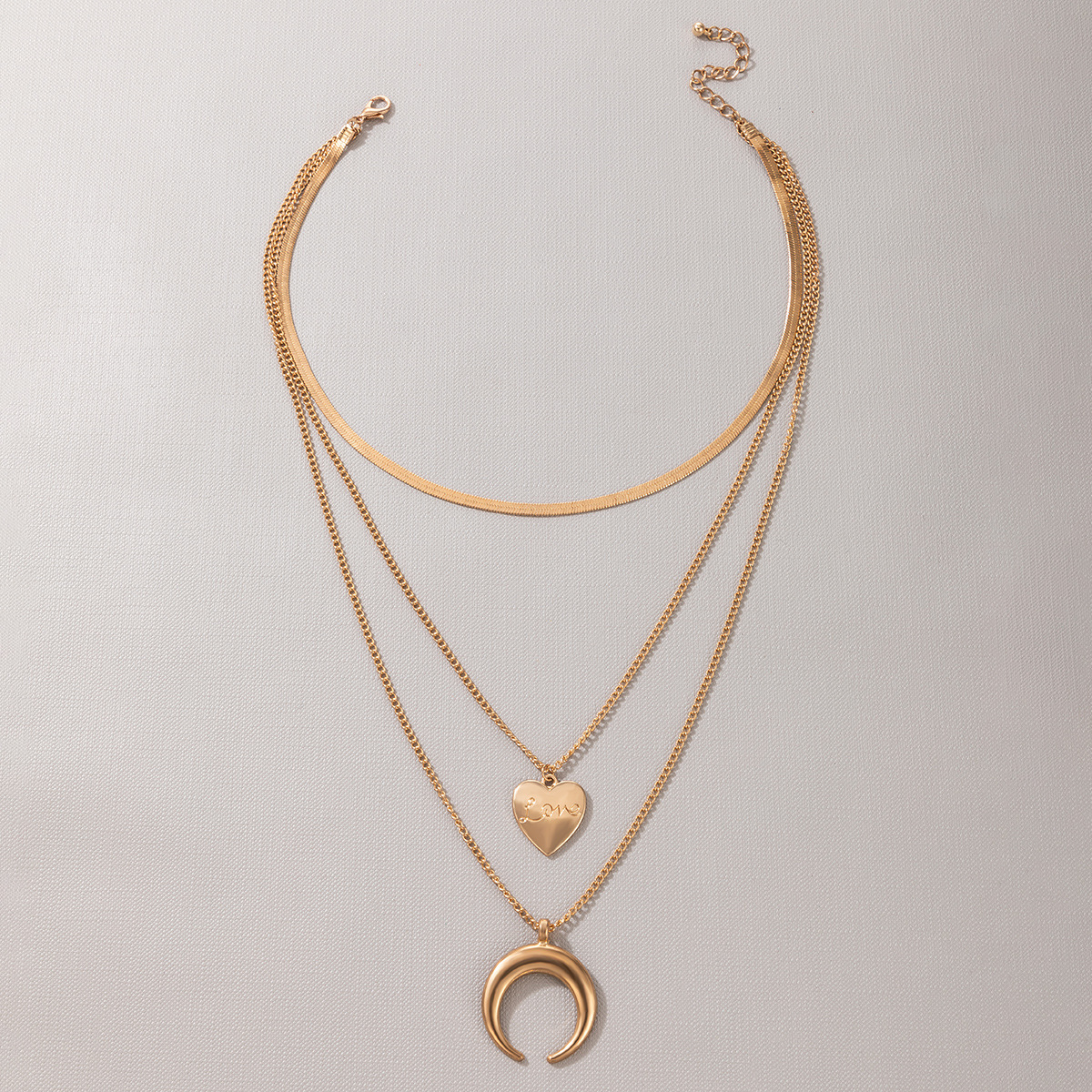 Simple Style Moon Heart Shape Alloy Layered Unisex Pendant Necklace 1 Piece