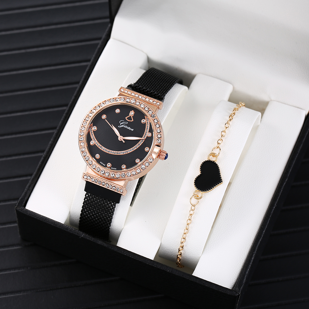 Fashion Solid Color Magnet Buckle Quartz Womenu0027s Watches