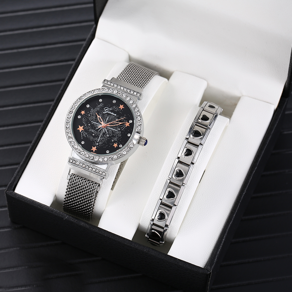 Fashion Solid Color Magnet Buckle Quartz Womenu0027s Watches