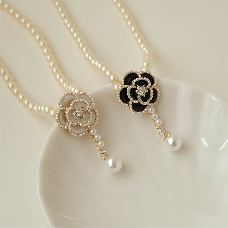 Elegant Flower Imitation Pearl Womenu0027S Necklace 1 Piece