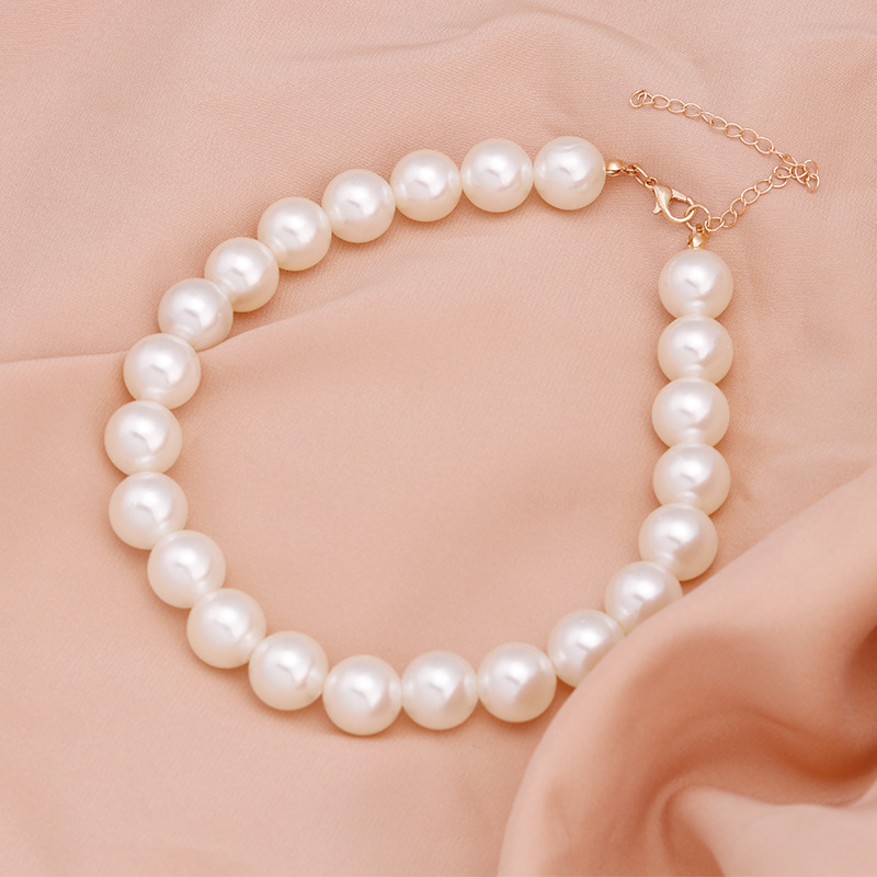 Fashion Solid Color Artificial Pearl Womenu0027S Necklace 1 Piece