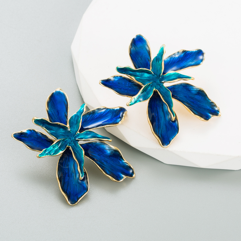 Romantic Petal Alloy Enamel Gold Plated Womenu0027S Earrings 1 Pair