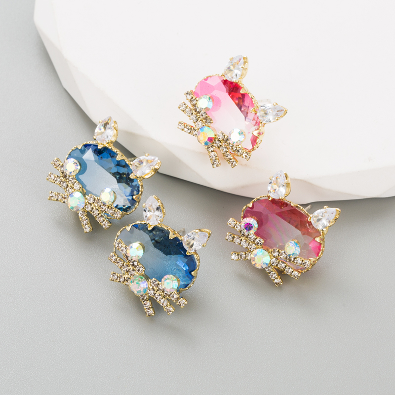 Fashion Cat Alloy Inlay Glass Zircon Womenu0027S Ear Studs 1 Pair