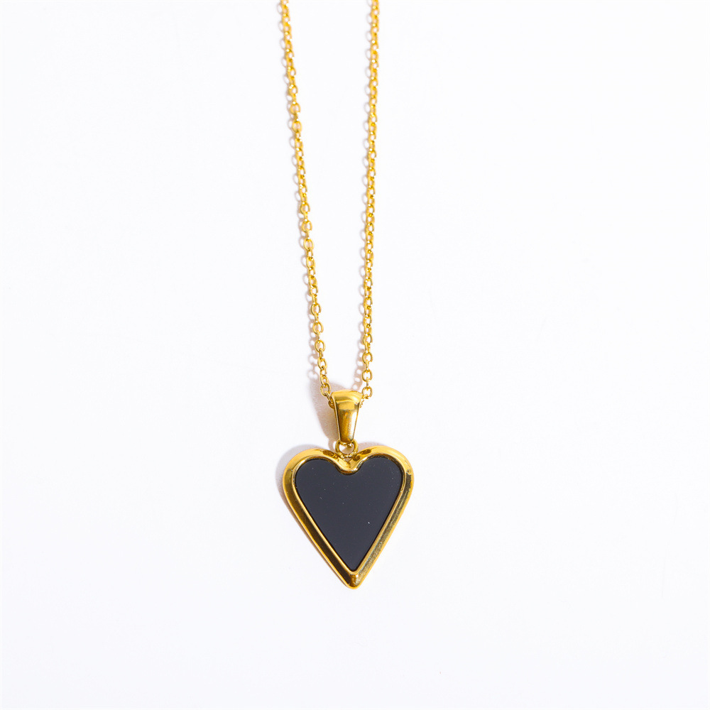 Fashion Heart Shape Stainless Steel Gold Plated Pendant Necklace 1 Piece