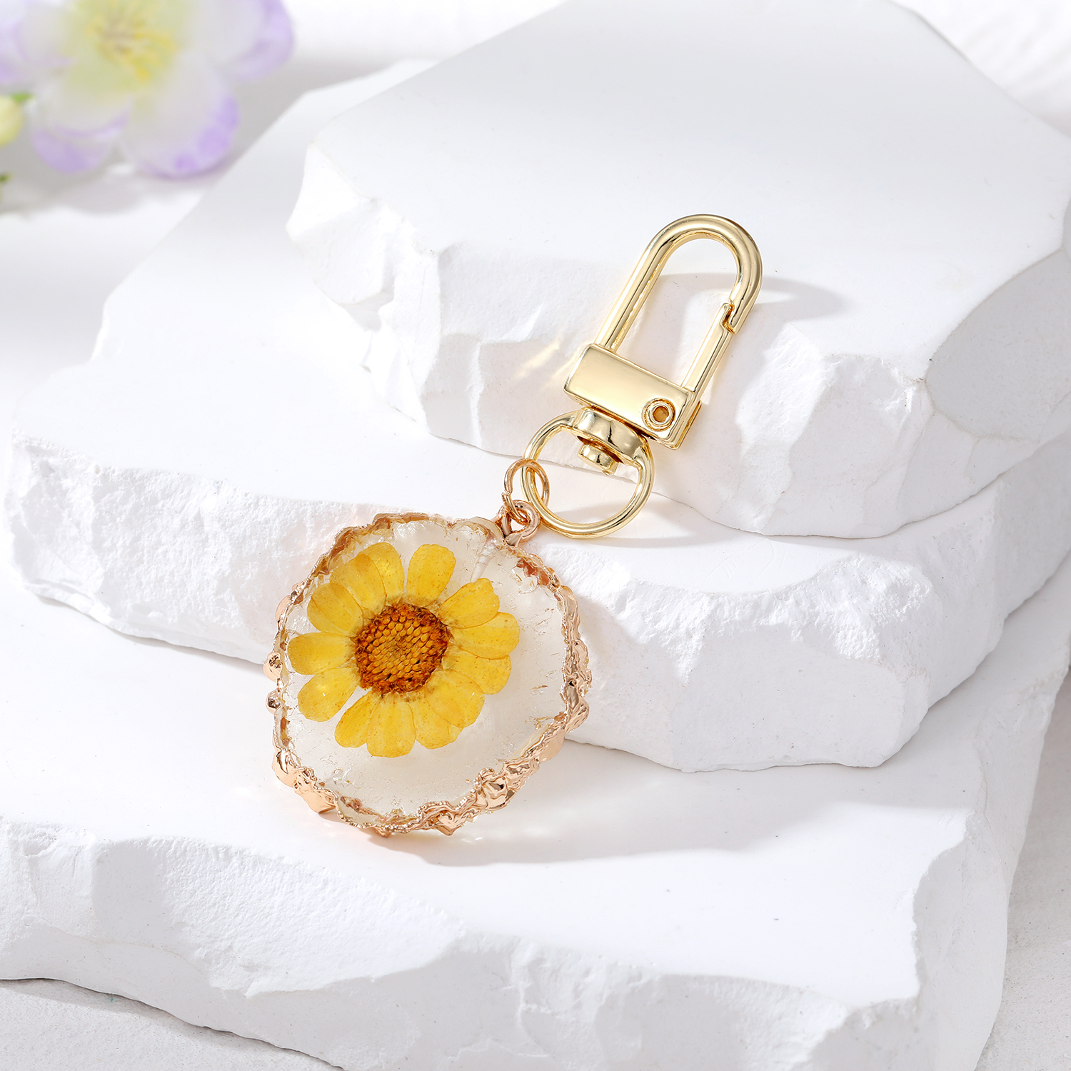 Simple Style Devilu0027S Eye Hand Of Fatima Alloy Gold Plated Artificial Crystal Bag Pendant Keychai