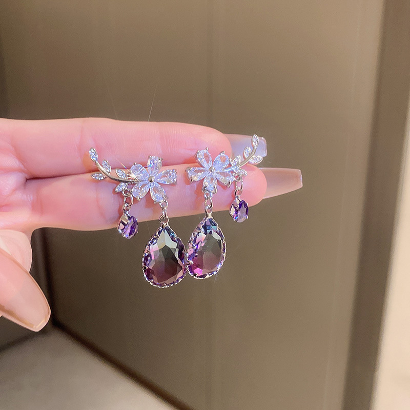 Fashion Flower Copper Inlay Zircon Drop Earrings 1 Pair