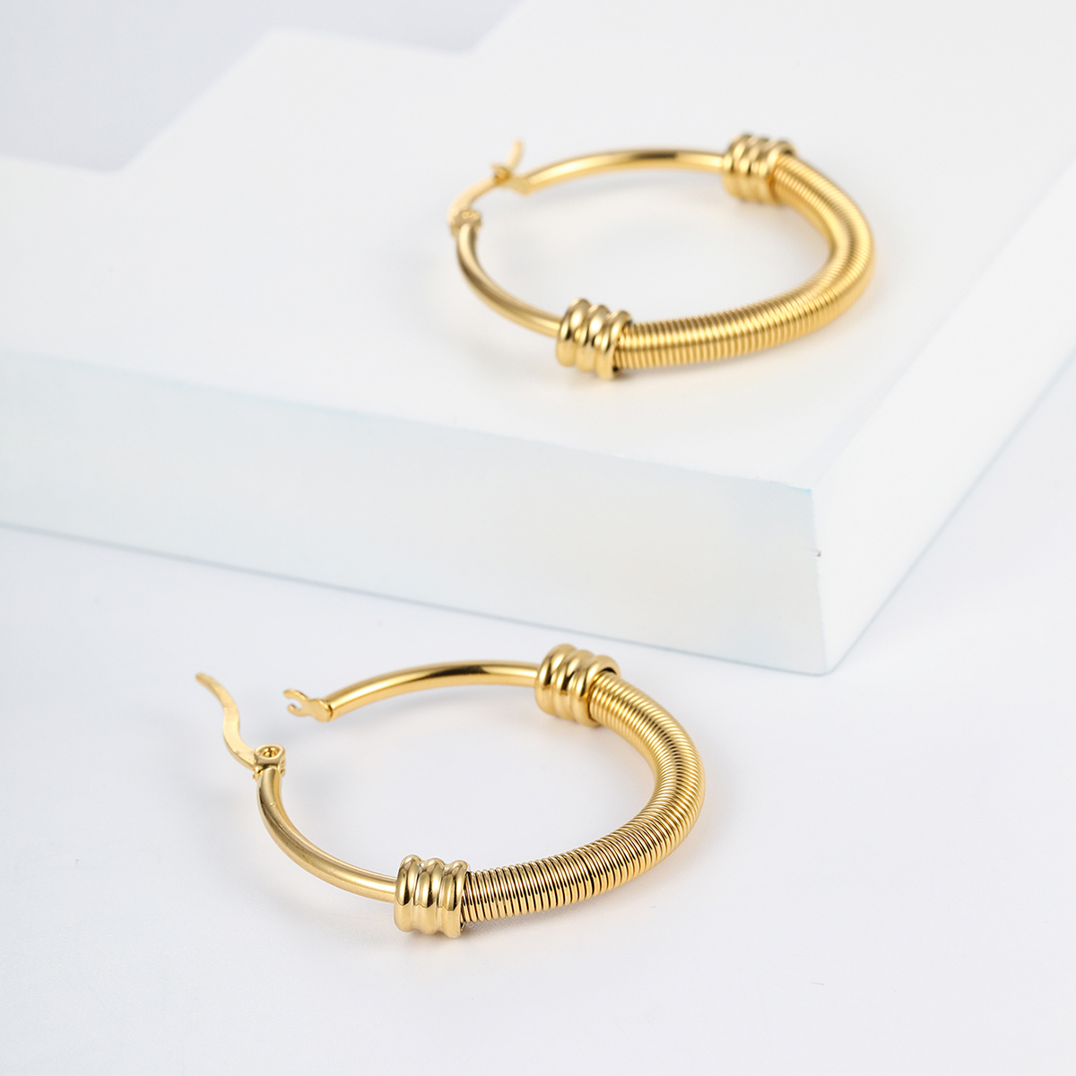Simple Style Circle Lines Stainless Steel Gold Plated Hoop Earrings 1 Pair