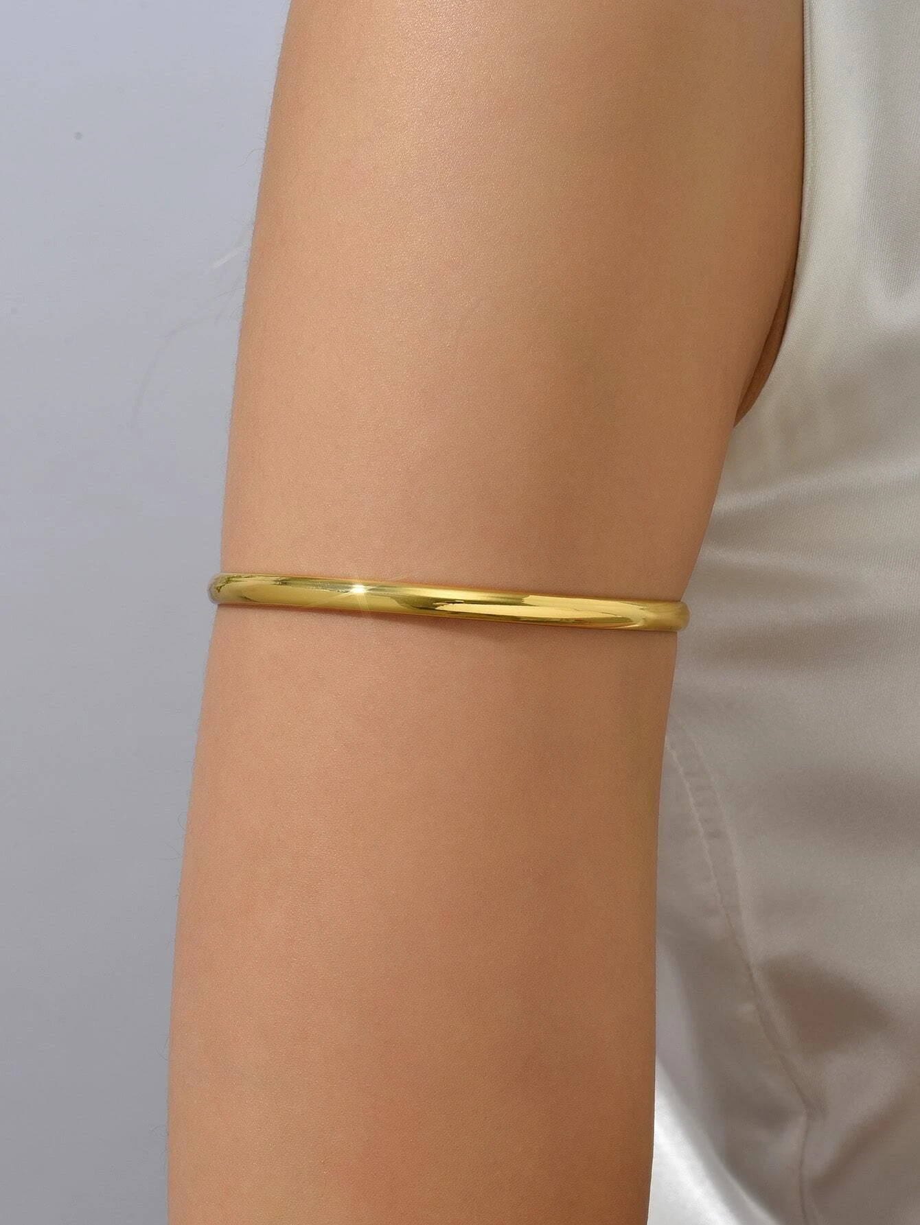 Fashion Circle Copper Gold Plated Womenu0027S arm bracelet 1 Piece