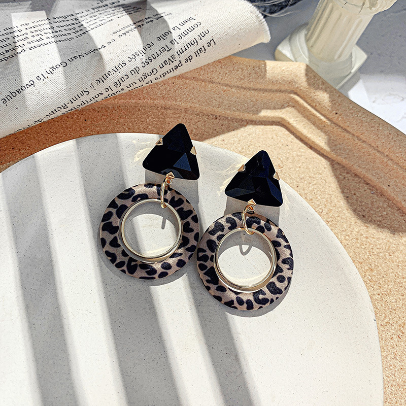 Fashion Leopard Alloy Inlay Crystal Womenu0027S Drop Earrings 1 Pair