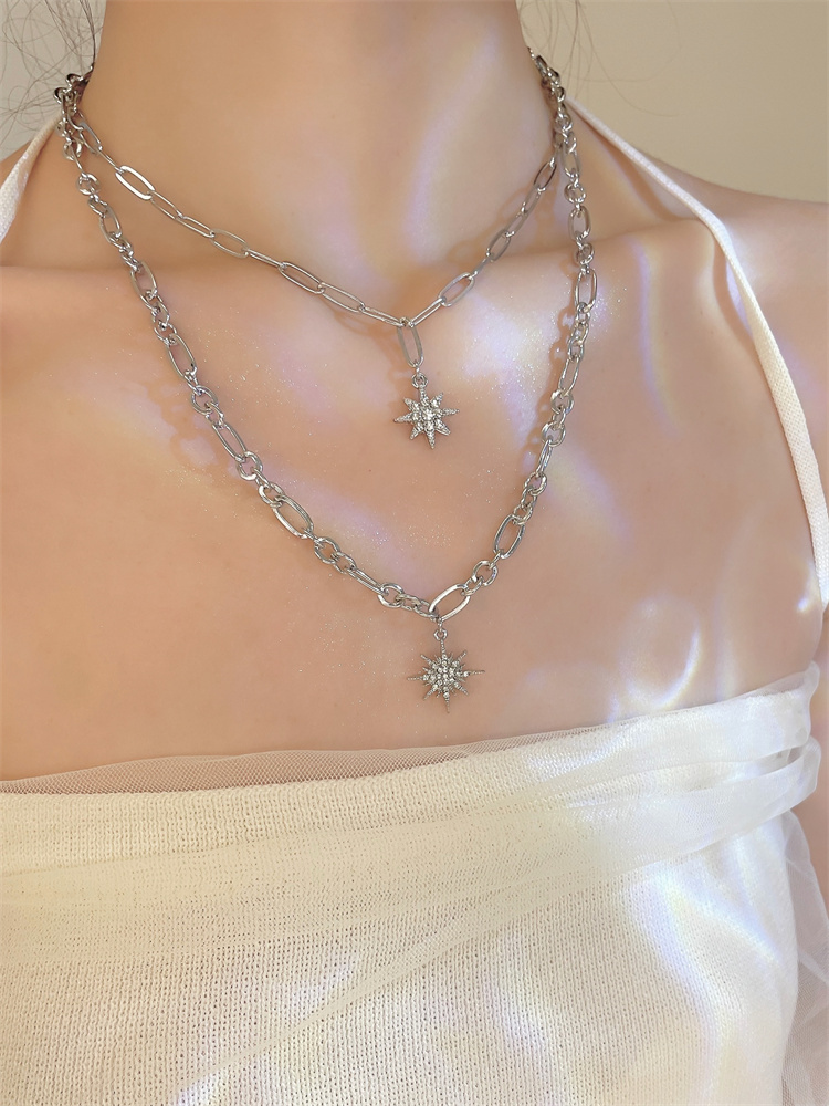 Simple Style Star Alloy Layered Rhinestones Womenu0027S Necklace 1 Piece