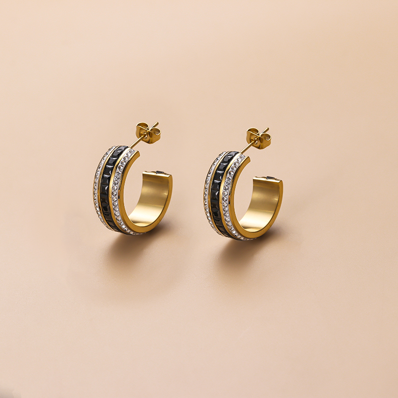 Simple Style C Shape Stainless Steel Inlay Zircon Ear Studs 1 Pair