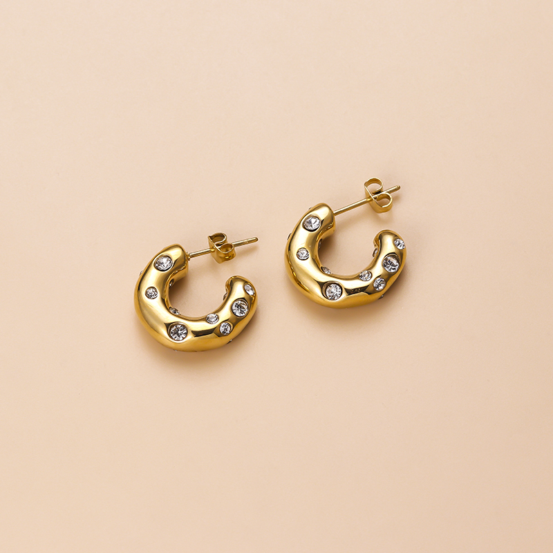 Simple Style C Shape Stainless Steel Inlay Zircon Ear Studs 1 Pair