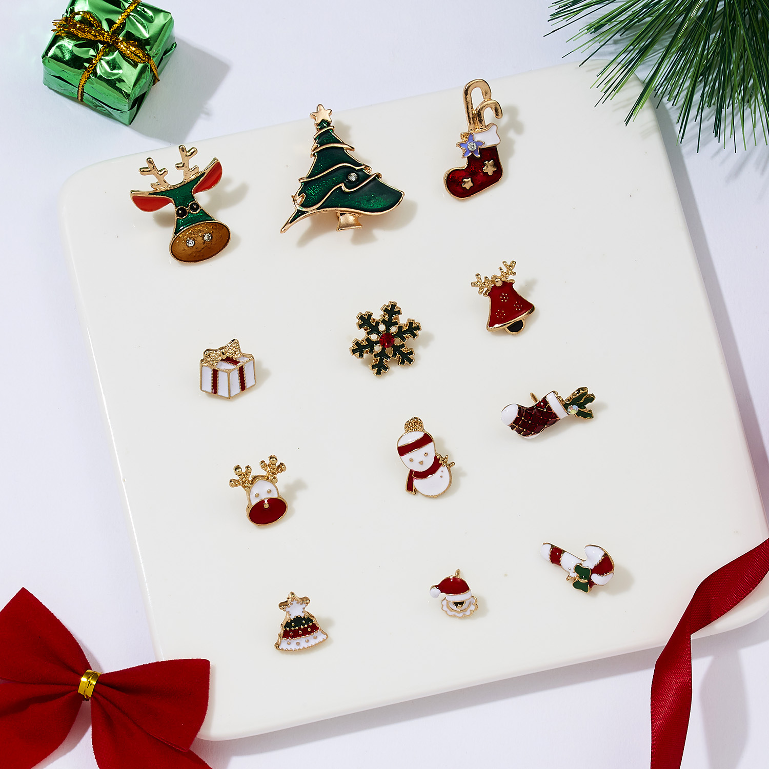 Simple Style Santa Claus Elk Alloy Plating Womenu0027S Ear Studs 1 Set