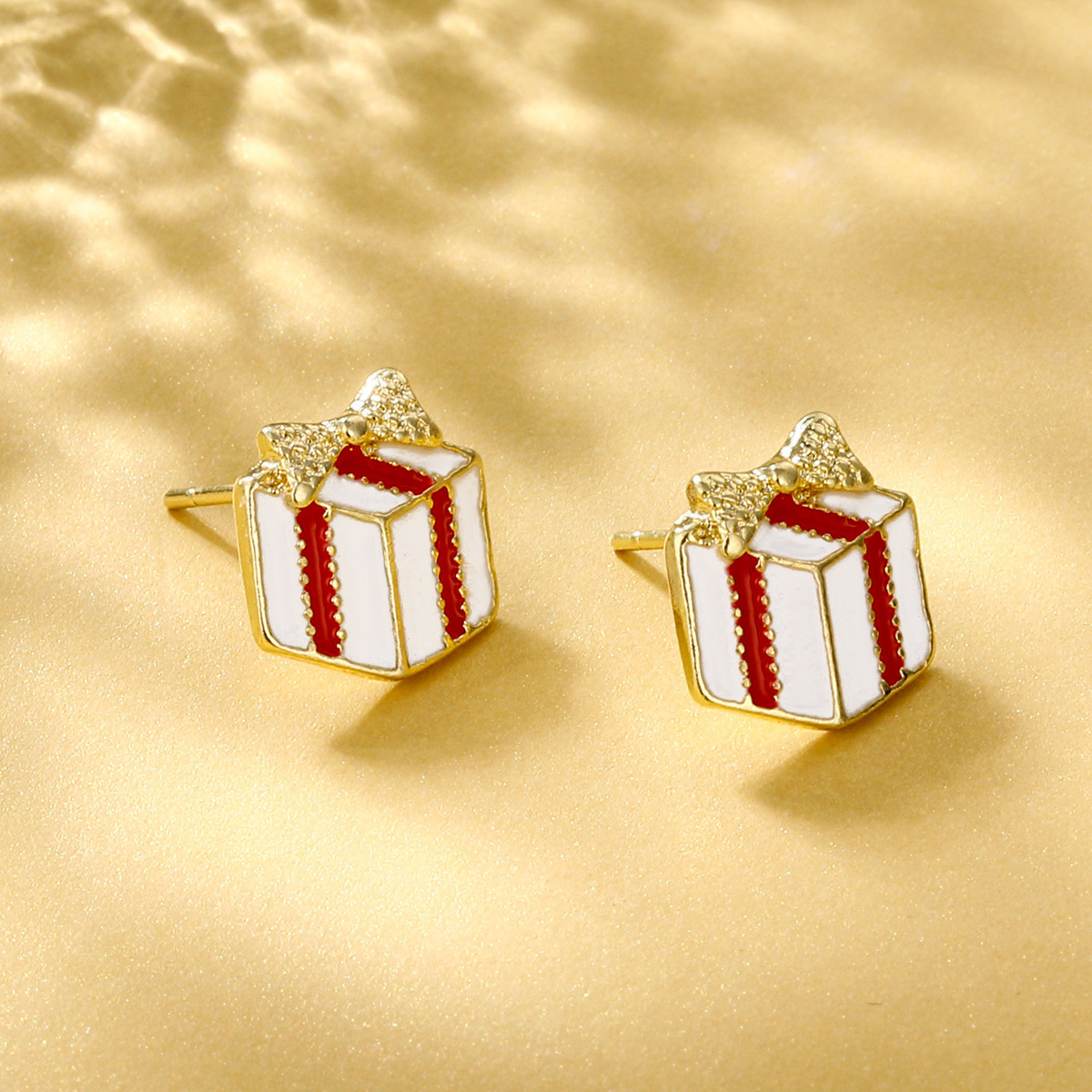 Cute Christmas Tree Santa Claus Snowflake Alloy Inlay Rhinestones Womenu0027S Ear Studs 1 Pair