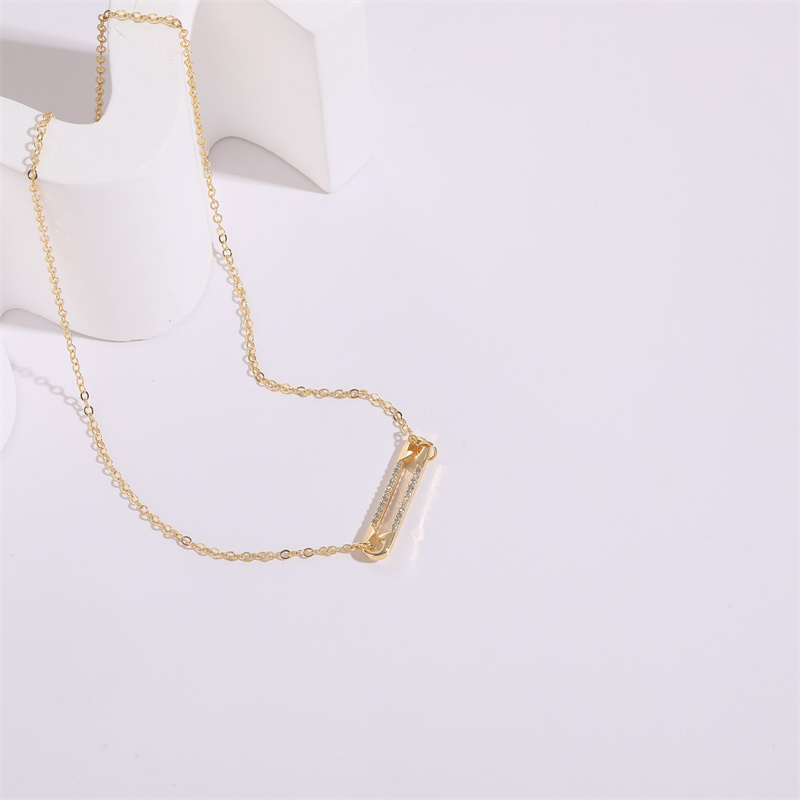 Elegant Paper Clip Copper Gold Plated Zircon Pendant Necklace 1 Piece