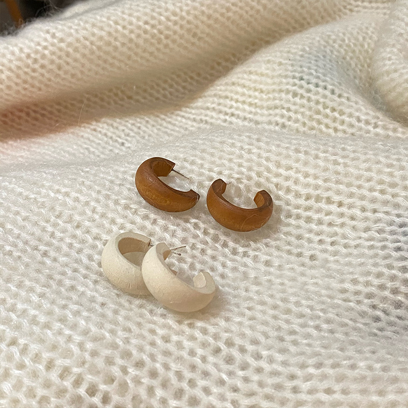 Vintage Style C Shape Wood Womenu0027S Ear Studs 1 Pair