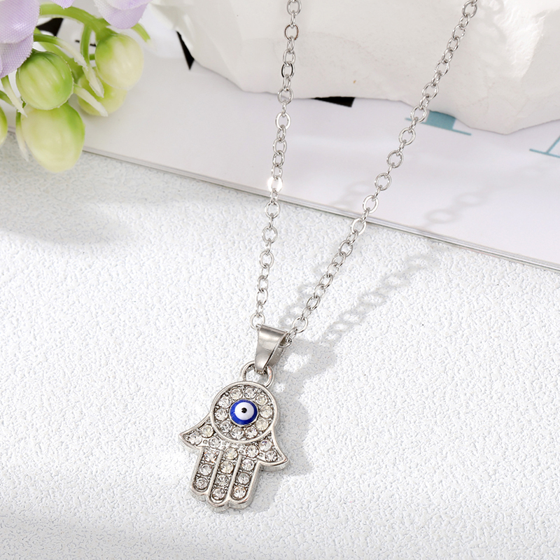 Fashion Devilu0027S Eye Hand Of Fatima Alloy Plating Inlay Rhinestones Womenu0027S Pendant Necklace 