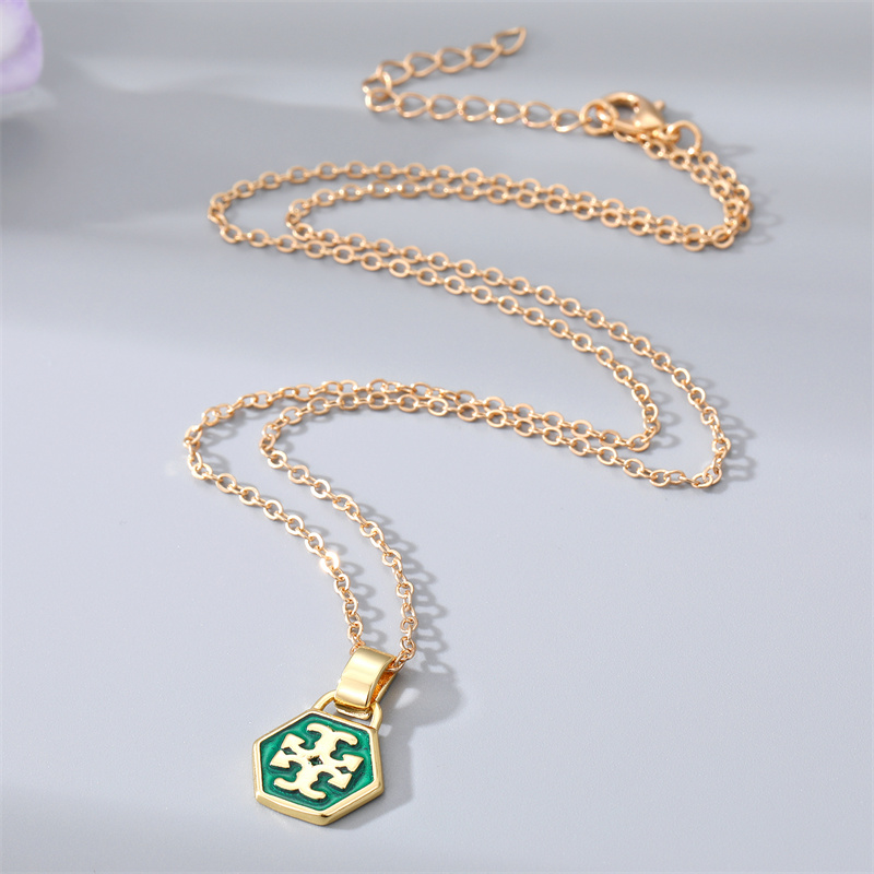 Fashion Irregular Hexagon Alloy Enamel Womenu0027S Pendant Necklace 1 Piece