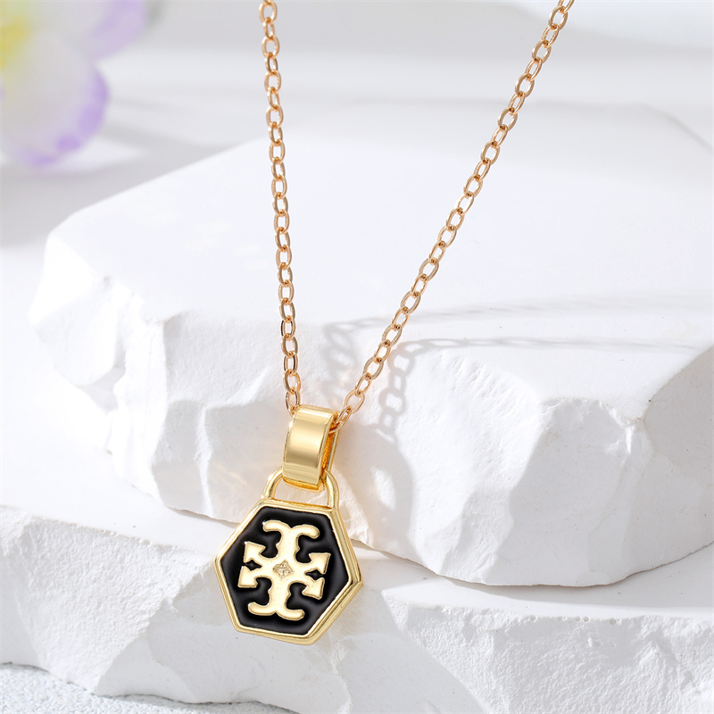 Fashion Irregular Hexagon Alloy Enamel Womenu0027S Pendant Necklace 1 Piece