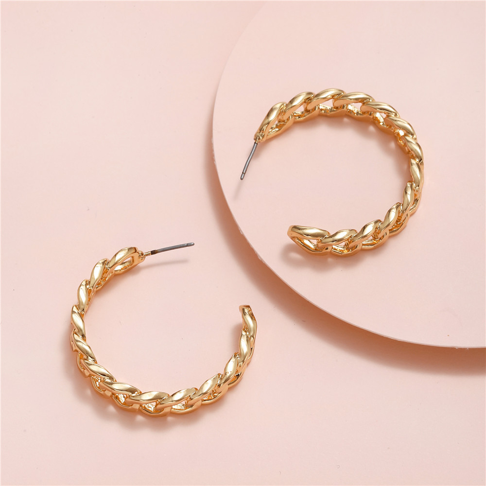 Fashion C Shape Alloy Hollow Out Womenu0027S Ear Studs 1 Pair