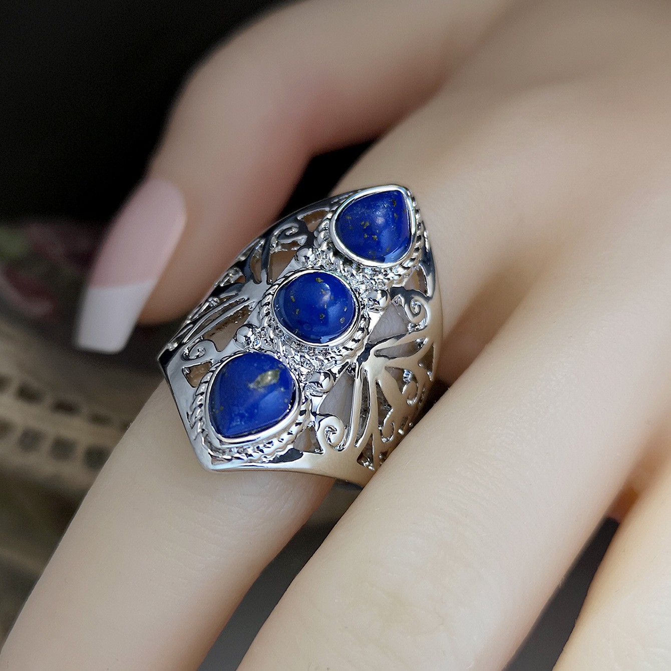 Hip-Hop Geometric Alloy Inlay Artificial Gemstones Unisex Rings 1 Piece