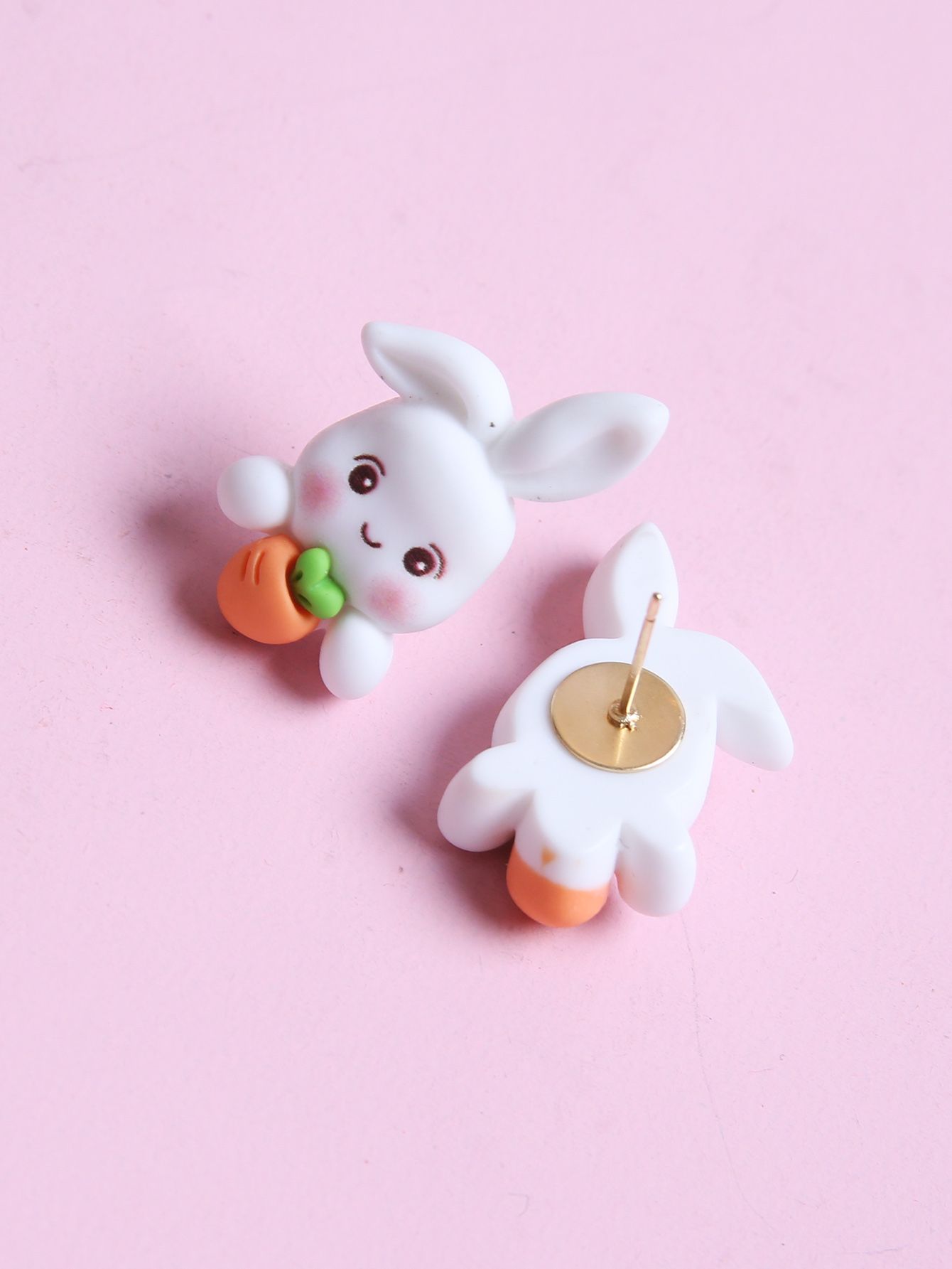 Fashion Rabbit Carrot Resin Womenu0027S Ear Studs 1 Pair