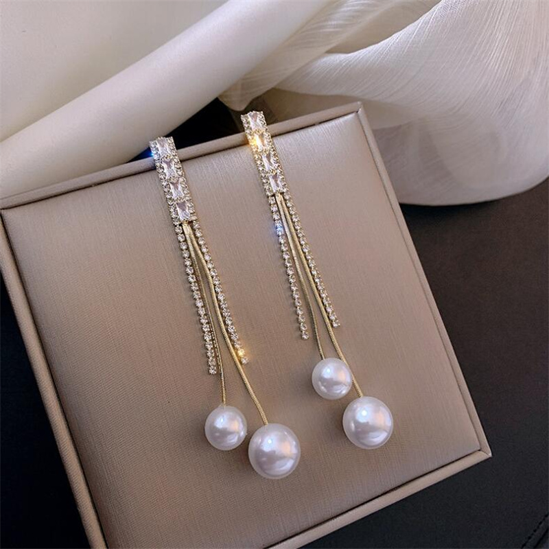 Fashion Tassel Copper Inlay Artificial Pearls Rhinestones Zircon Drop Earrings 1 Pair